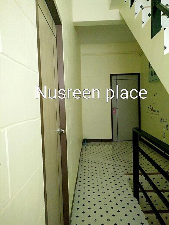 Nusreen Place Bangkok Bagian luar foto