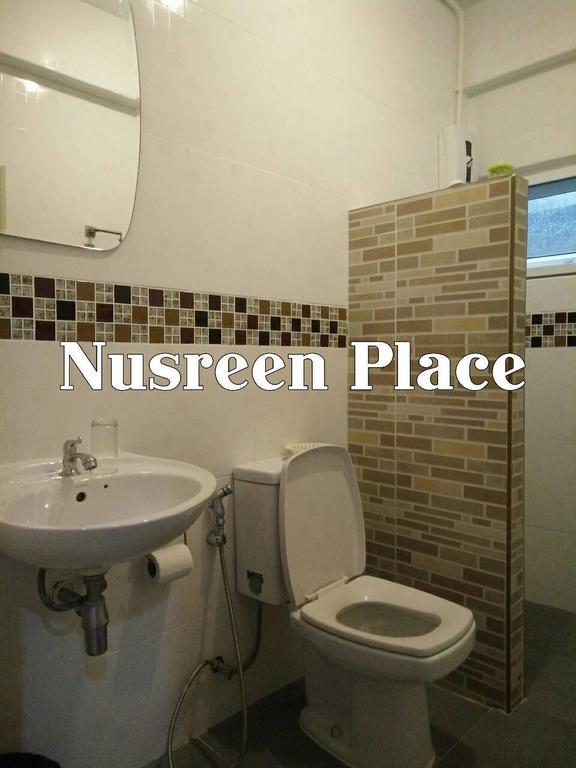 Nusreen Place Bangkok Bagian luar foto