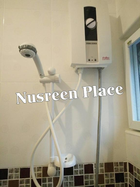 Nusreen Place Bangkok Bagian luar foto