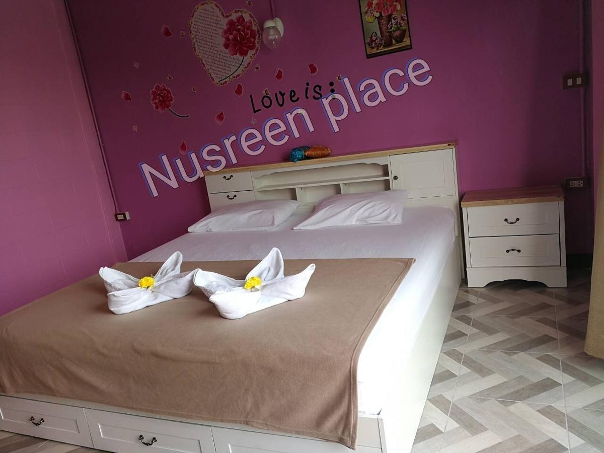 Nusreen Place Bangkok Bagian luar foto